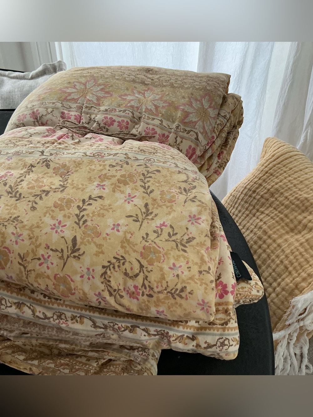 Cynthia Rowley Comforter